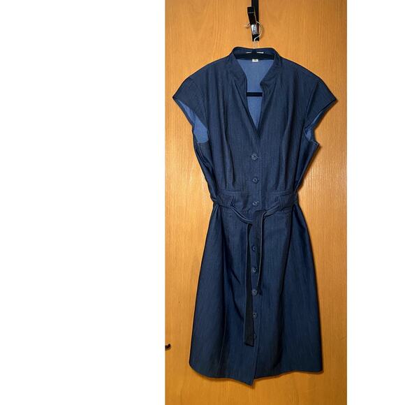 Calvin Klein - Dark Blue Denim Dress with Tie Belt - 12Petite - Picture 5 of 14